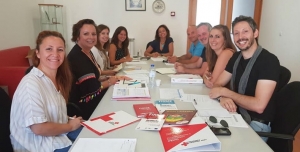 Partilha de boas práticas no apoio aos refugiados.